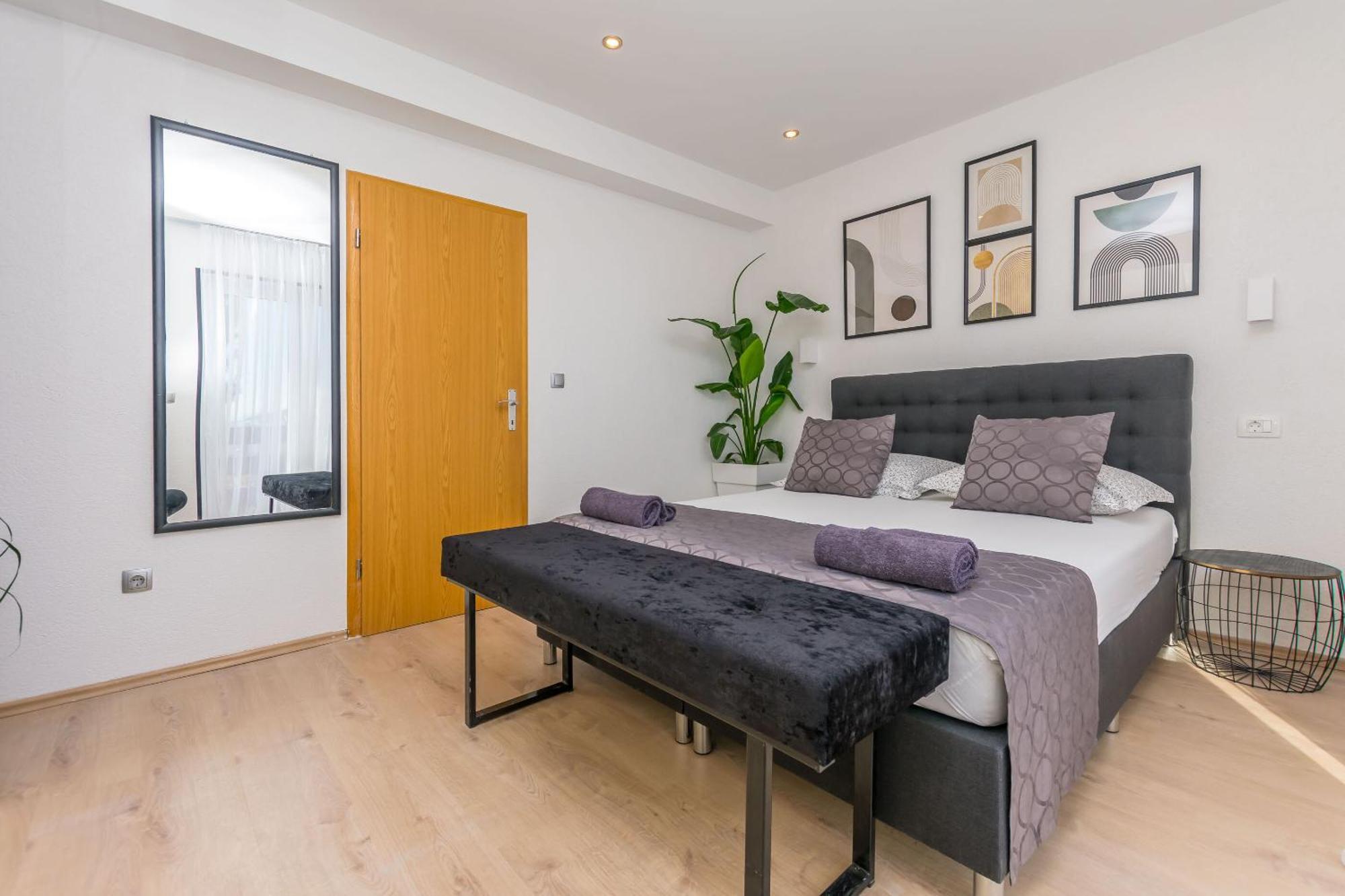 Apartments Mladen ดูเช ภายนอก รูปภาพ