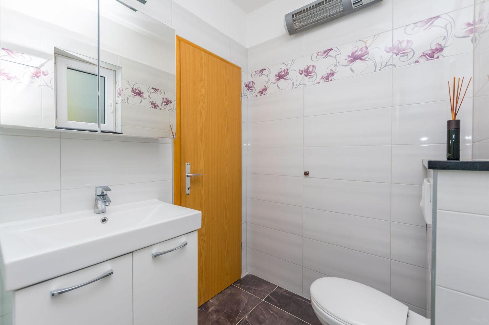 Apartments Mladen ดูเช ภายนอก รูปภาพ