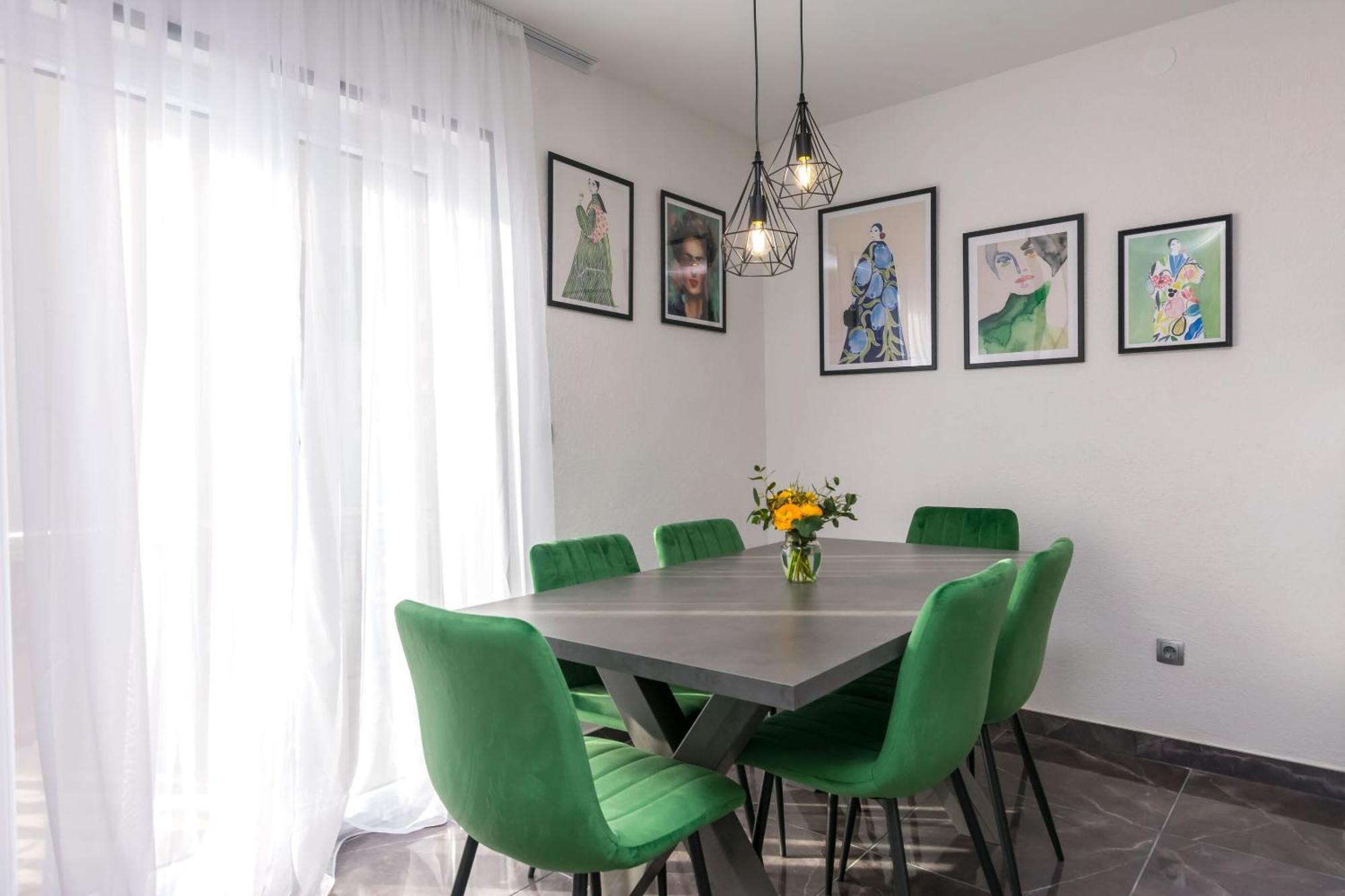Apartments Mladen ดูเช ภายนอก รูปภาพ